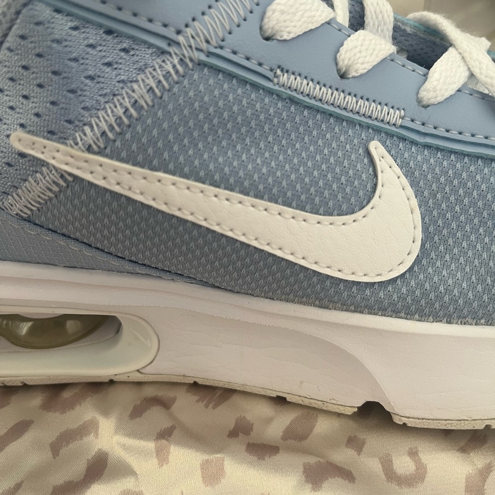 Nike Air Max INTRLK Shoes - Picture 3 of 11
